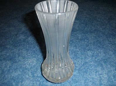 schöne Vase aus Kristall mit geschliffenen Muster Höhe 18cm