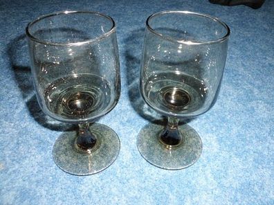2 Weingläser -getöntes Glas