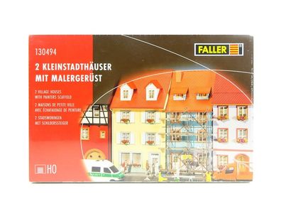 Bausatz Modellbau 2 Kleinstadthäuser mit Malergerüst, Faller H0 130494, neu