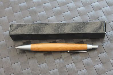 Bambusholz-Kugelschreiber, Bambuskugelschreiber, ökologischer Holzkugelschreiber