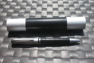 Kugelschreiber schwarz, mit Lederoptik in OVP