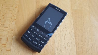 Nokia X3-02 Touch & Type neuwertig / Gunmetal - Grau - dark metal / Smartphone / Top