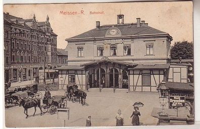 60930 Ak Meissen Bahnhof mit Kutschen davor um 1910