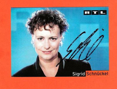 Sigrid Schnückel ( deutsche Schauspielerin ) - persönlich signierte Autogrammkarte