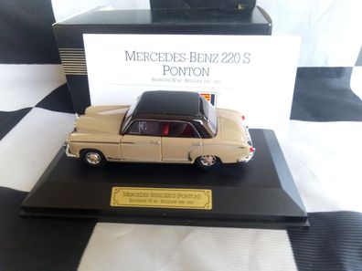 Mercedes Benz 220 S Ponton, W 180, Faller, beige mit schwarzem Dach