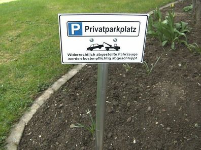 Privatparkplatz Schild Größe 290 x 180 x 4,0 mm mit 1 mtr. Pfosten