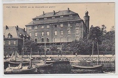 62455 Ak Kiel königliches Schloß von der Wasserseite gesehen um 1910