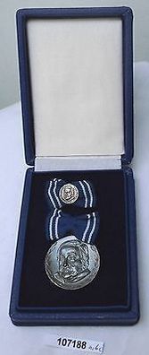 DDR Medaille Clara Zetkin in Silber mit Original Etui