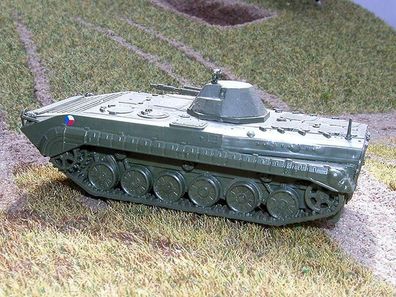 SDV 87016 Bausatz OT-90/ OT-90M2 Schuetzenpanzer Massstab: 1:87