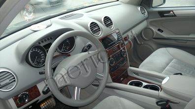 3D Cockpit Dekor für Mercedes ML 320 CDI 4 Matik ab Baujahr 01/2010 15 Teile