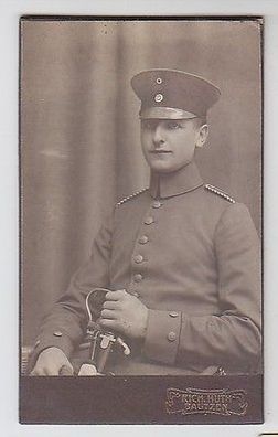 51745 Kabinettfoto Bautzen Soldat in Uniform mit Säbel um 1910
