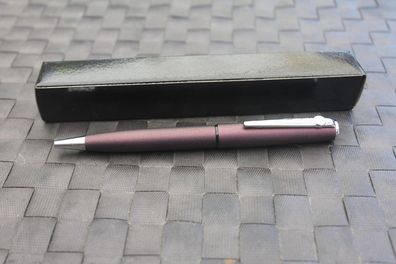 Gasdruck-Kugelschreiber; Diplomat Kugelschreiber; silberfarben, aubergine matt