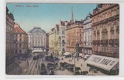 61824 Feldpost Ak Wien Neuer Markt mit Spaten Bräu Reklame 1915