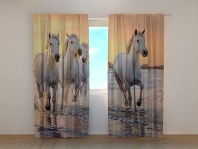Fotogardine weiße Pferde, Fotovorhang mit Motiv, Fotodruck, Gardine auf Maß