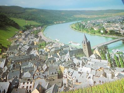 4346 / Ansichtskarte - Bernkastel-Kues - Malerischer Weinort an der Mosel