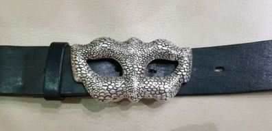 Umjubelt silber-matt Gürtelschnalle Schließe Buckle „Fancy Mask” Maske 9x5cm