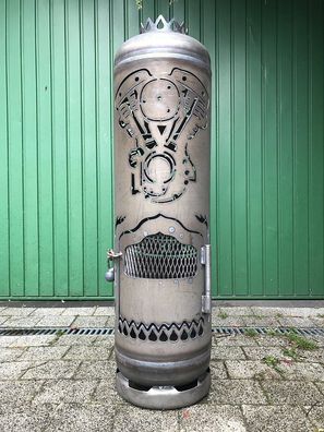 Feuerstelle V-Motor Motorrad Gasflasche mit edler Tür im Streckmetall-Design