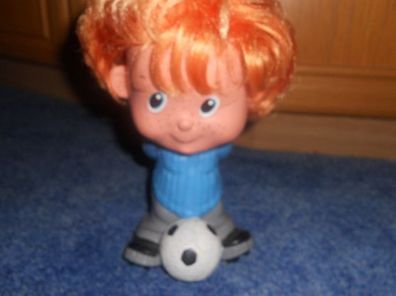 schöne ältere Puppe mit Fussball - DDR Kult - seltene Ausführung