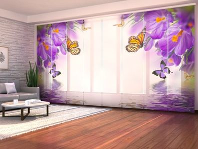 Foto-Schiebegardine Krokussen und Schmetterlinge, Flächenvorhang mit Motiv, auf Maß