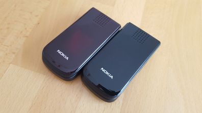 Nokia 2720 Fold / 2720a > in 2 Farben / neuwertig / Klapphandy / Topp / vom Händler