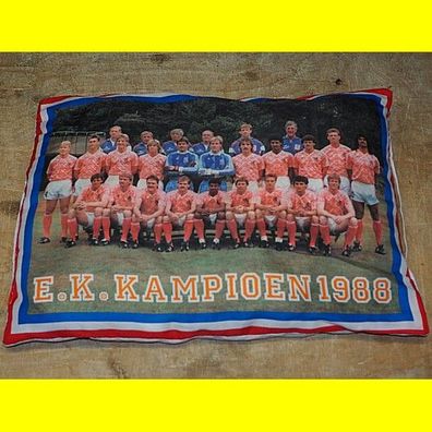 Fussball Europameister 1988 - Niederlande - Altes Kissen ca. 38 x 28 cm