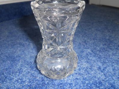 kleine Vase aus Kristall mit geschliffenen Muster 9 cm