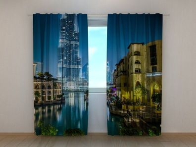 Fotogardine nachts in der Stadt, Fotovorhang mit Motiv, Digitaldruck, Gardine auf Maß