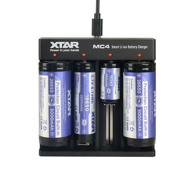 Xtar - MC4 - Smart Charger - Li-Ion Ladegerät mit 2x USB Anschluss