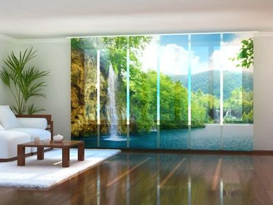 Foto-Schiebegardine Wasserfall im tropischen Wald, Flächenvorhang mit Motiv, auf Maß