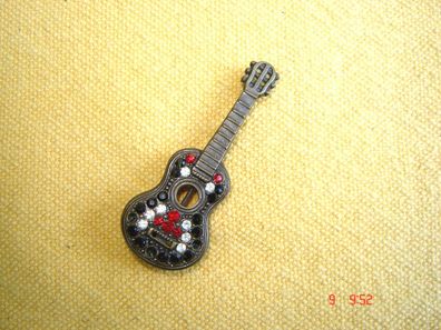 Anstecknadel Gitarre altmessingfarben mit Steinen besetzt Brosche 5,5 x 2 cm