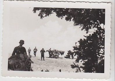 30131 Foto Deutsche Soldaten mit Flak Geschütz im 2. Weltkrieg
