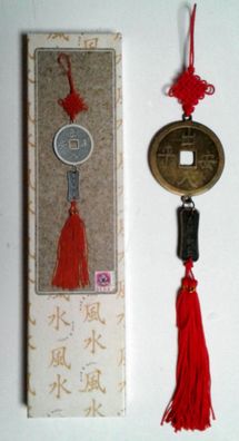 Glücksbringer Chinesische Glücksmünze gross am roten Band mit Quaste Silvester