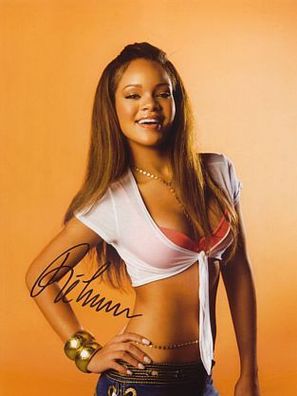 SEXY Original Autogramm Rihanna auf Großfoto (COA)