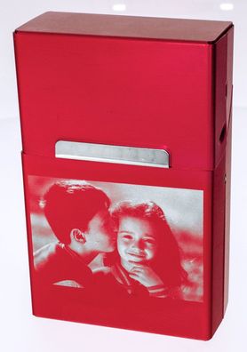 Zigarettenbox Aluminium rot mit Fotogravur