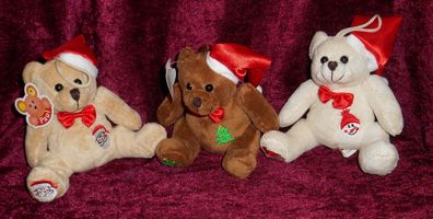 3 edle Weihnachtsbären mit Stickereien, sitzend, mit Aufhänger 12 cm