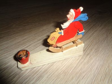 Flachfigur -Weihnachtsmann auf Schlitten- mit Kerzenhalter
