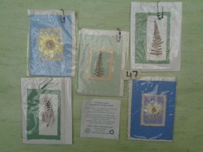 5x Flower Valley Handmade Fynbos Paper mit getrockneten Blumen ca 12x9 cm Grußkarten