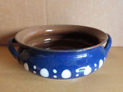 kleine Schale mit Griffen blau mit weißen Punkten Keramik / ca. 11,5 cm Ø