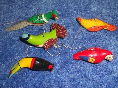 3 verschiedene Vögel / Papagei - Handarbeit aus Ton