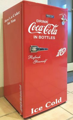 Drink Coca Cola in Bottles Aufkleber 30x15cm weiß glanz für Kühlschrank Tür 