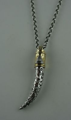 Sterling Silber Anhänger Wolf Zahn mit Silberkette 60 cm lang Amulett Reißzahn
