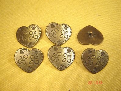 6 Stück Trachtenniete Gürtelniete Herz Ornament altmessing 3,2 x 2,8 cm Ledergürtel p