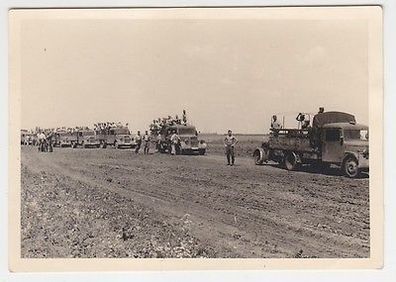 23897 Foto Deutsche Soldaten auf der Fahrt nach Kursk im 2. Weltkrieg