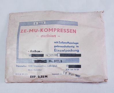 DDR ZE-MU Kompressen sterilisiert 5 Stück in der Packung