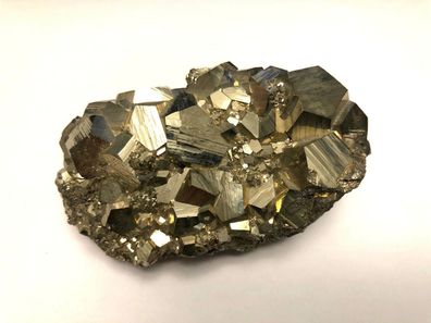 Pyrit aus Peru Bergkristall ca. 8,5 x 3 cm 42051