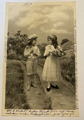 Kinder Blumen um 1907 84017