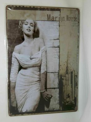 Nostalgie Nostalgie Retro Blechschild Marilyn Monroe stehend 30x20 50112