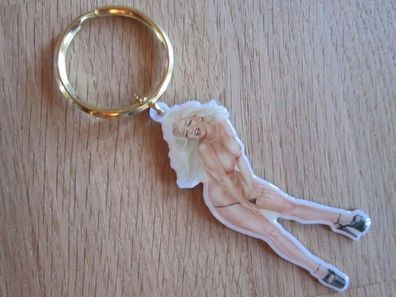 Schlüsselanhänger blonde Frau