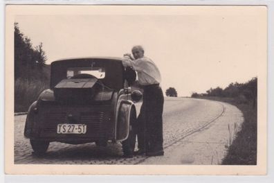 41807 Foto Ak Goliath Pionier, dreirädrigen Fahrzeuge, Pause bei Ausflug 1955