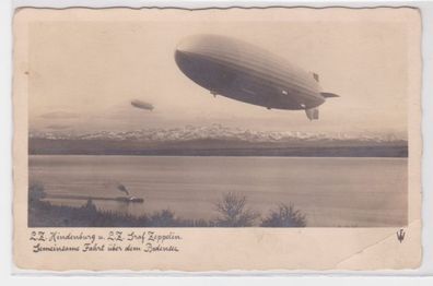 15395 Foto Ak Zeppelin L.Z. Hindenburg und Graf Zeppelin, Fahrt über Bodensee